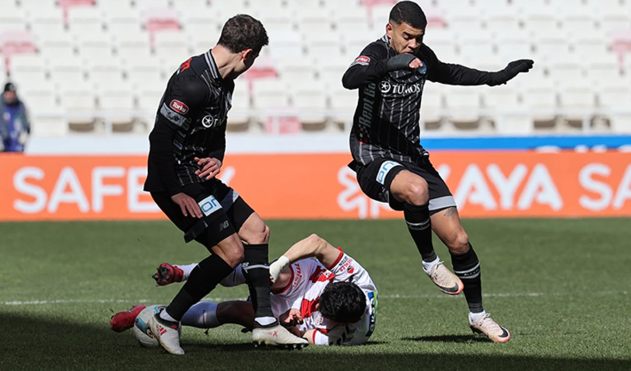 Konyaspor ile Sivasspor Arasında Eşitlik Bozulmadı: 1-1 Sonuçlandı!