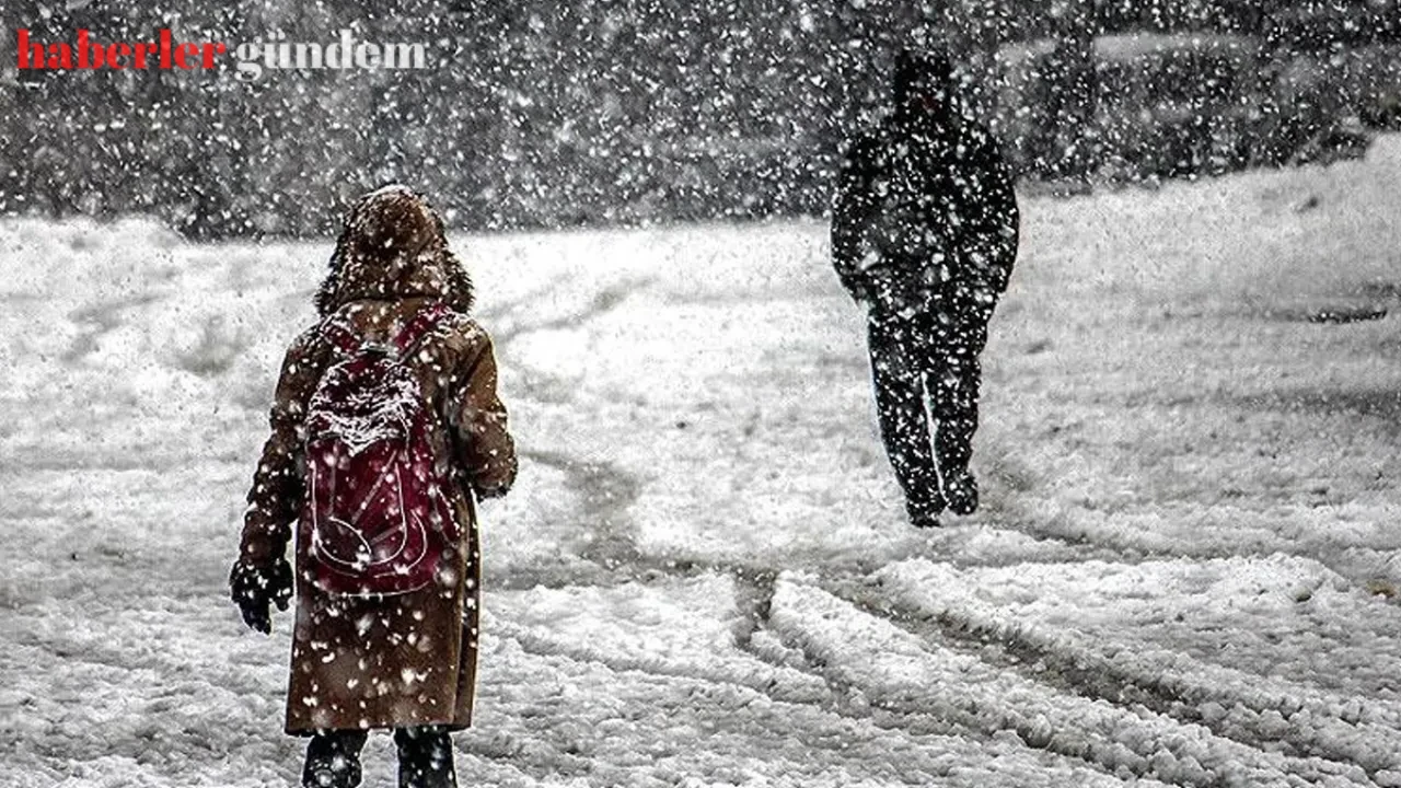 Kar yağışı nedeniyle birçok ilde eğitime ara verildi