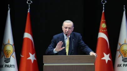 Erdoğan, CHP Genel Başkanı Özgür Özel'e Karşı Sert Dille Uyardı: "Dikkat Etmezsen Sonuçlarına Katlanırsın"