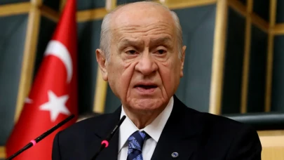 "Bahçeli vefat etti" diyen Gelecek Partili gözaltına alındı, partisi görevden aldı